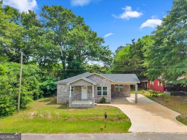 104 Robinson Street, Byron, GA 31008