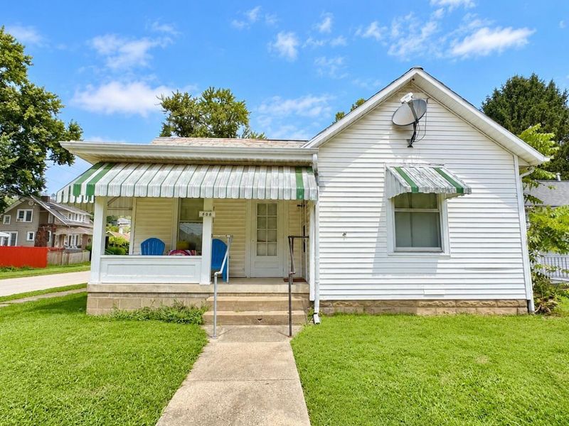 606 E Hunter Street, Logan, OH 43138 Photo 1