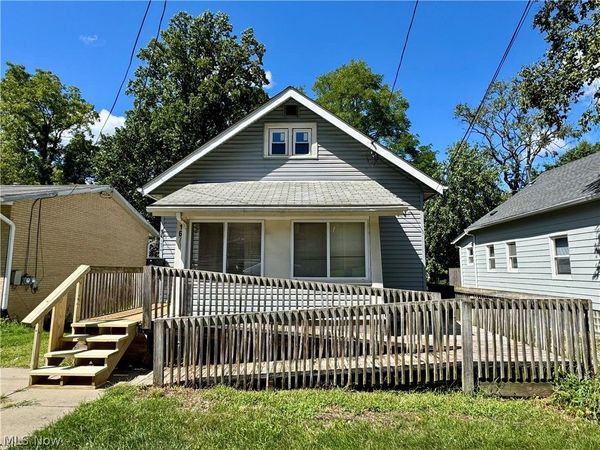 1670 Williams Street , Cuyahoga Falls, OH 44221