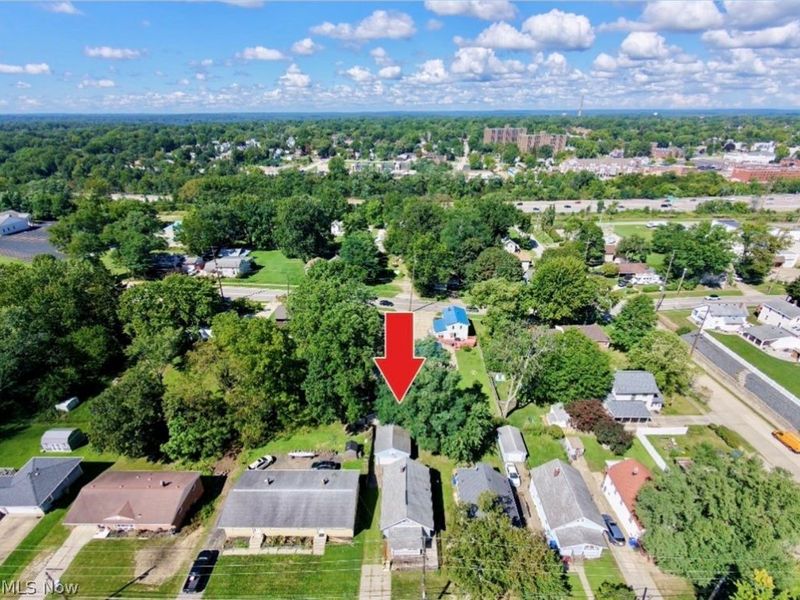1670 Williams Street, Cuyahoga Falls, OH 44221 Photo 2