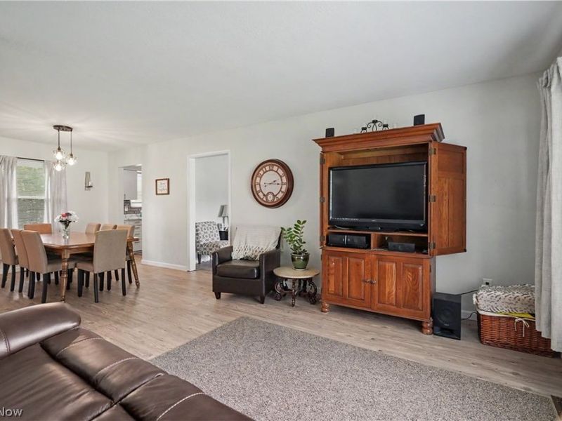 1450 Bonnie Road, Macedonia, OH 44056 Photo 12