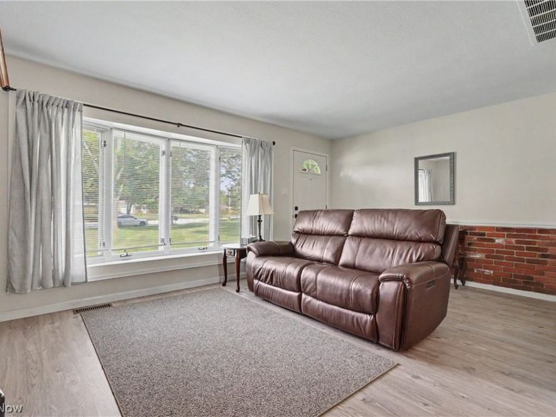 1450 Bonnie Road, Macedonia, OH 44056 Photo 8