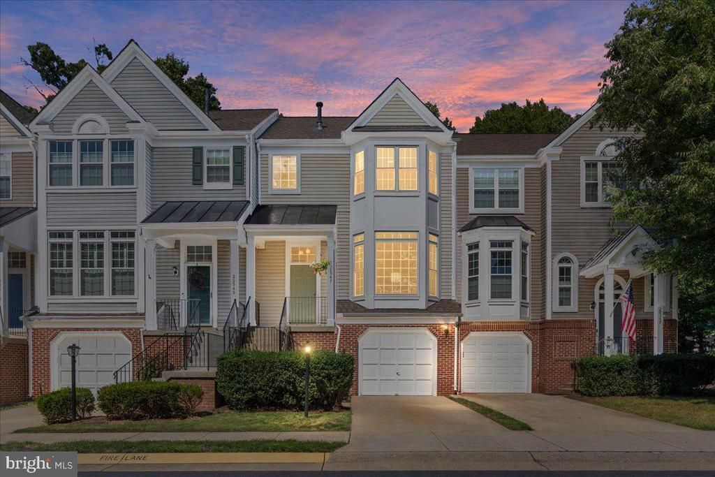 20547 Warburton Bay Square, Unit 37, Sterling, VA 20165 Main Photo
