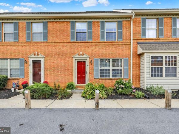 373 MEETINGHOUSE LANE, LANCASTER, PA 17601
