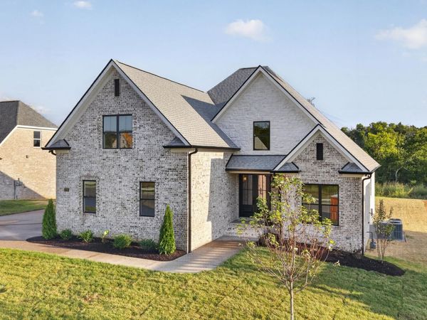 2766 Jasmine St , Lebanon, TN 37087