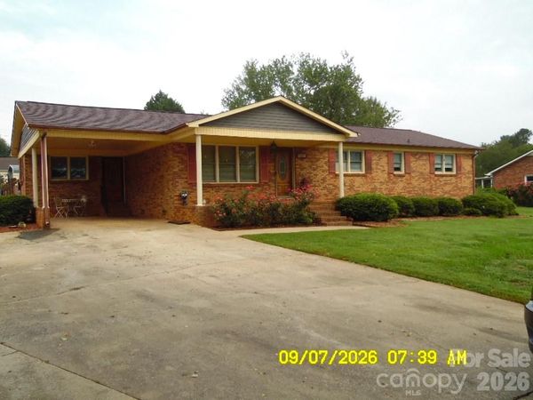 2525 Teague Street , Lincolnton, NC 28092