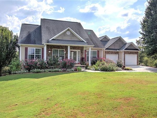 3490 Pine Log Road NE, Rydal, GA 30171