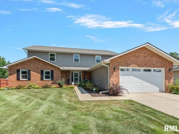 3220 Red Bud Lane, Springfield, IL 62712