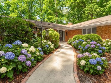 508 Hawthorne Lane, Chapel Hill, NC 27517