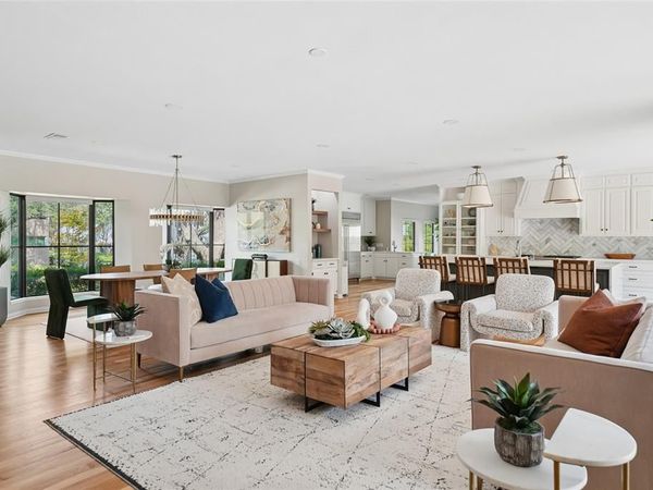 6030 Club Oaks Drive, Dallas, TX 75248