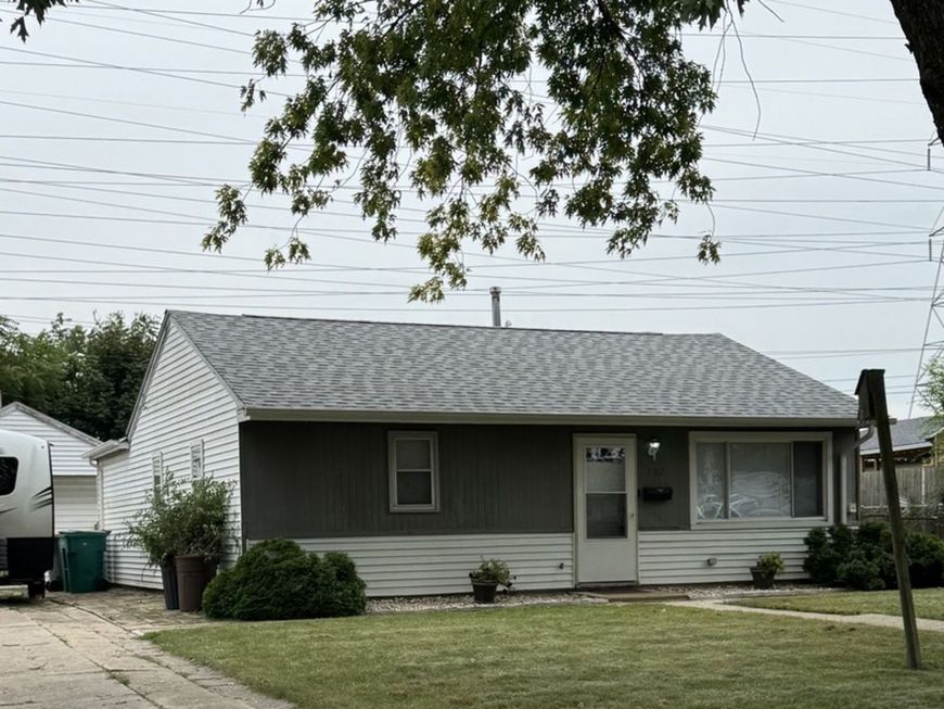 Main Photo