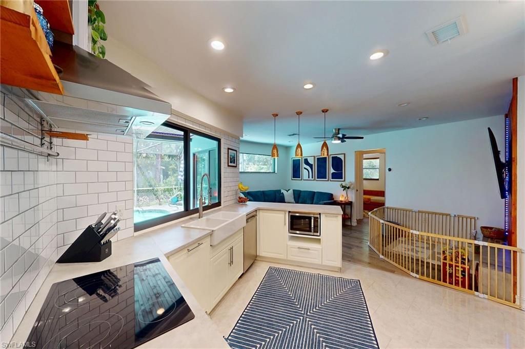 4517 Parrot Ave, Naples, FL 34104 Photo
