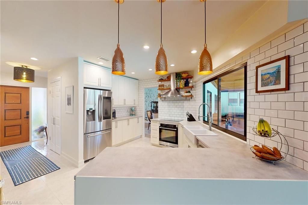 4517 Parrot Ave, Naples, FL 34104 Photo