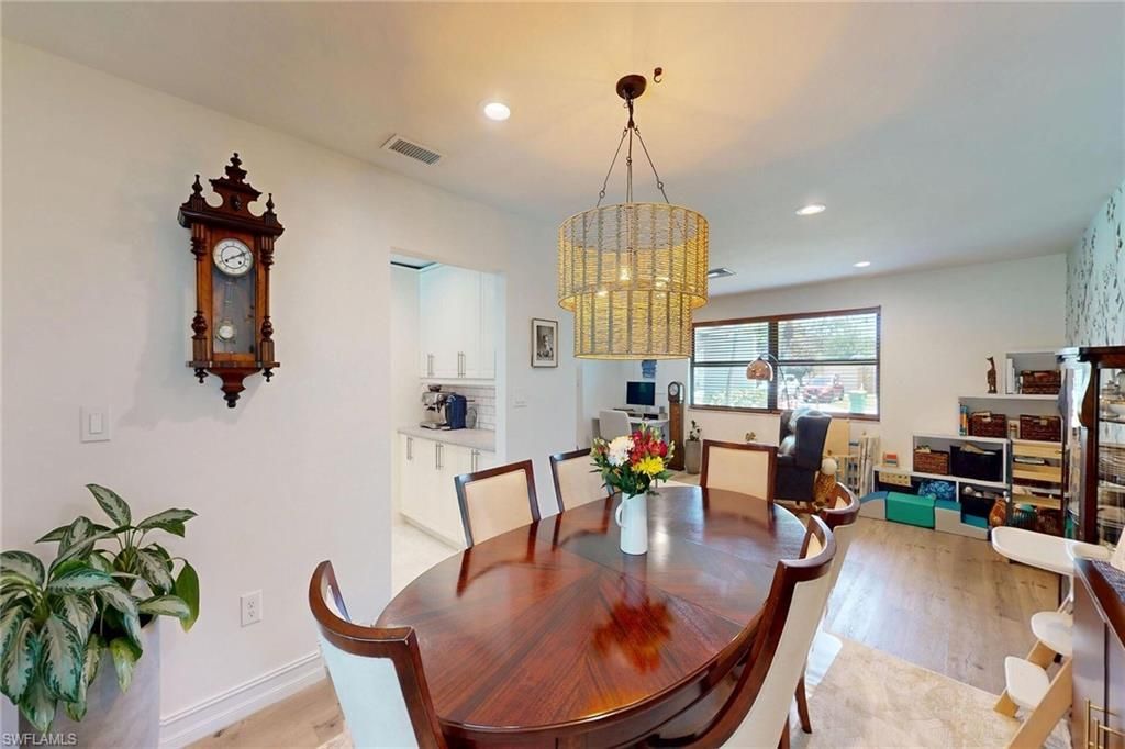 4517 Parrot Ave, Naples, FL 34104 Photo