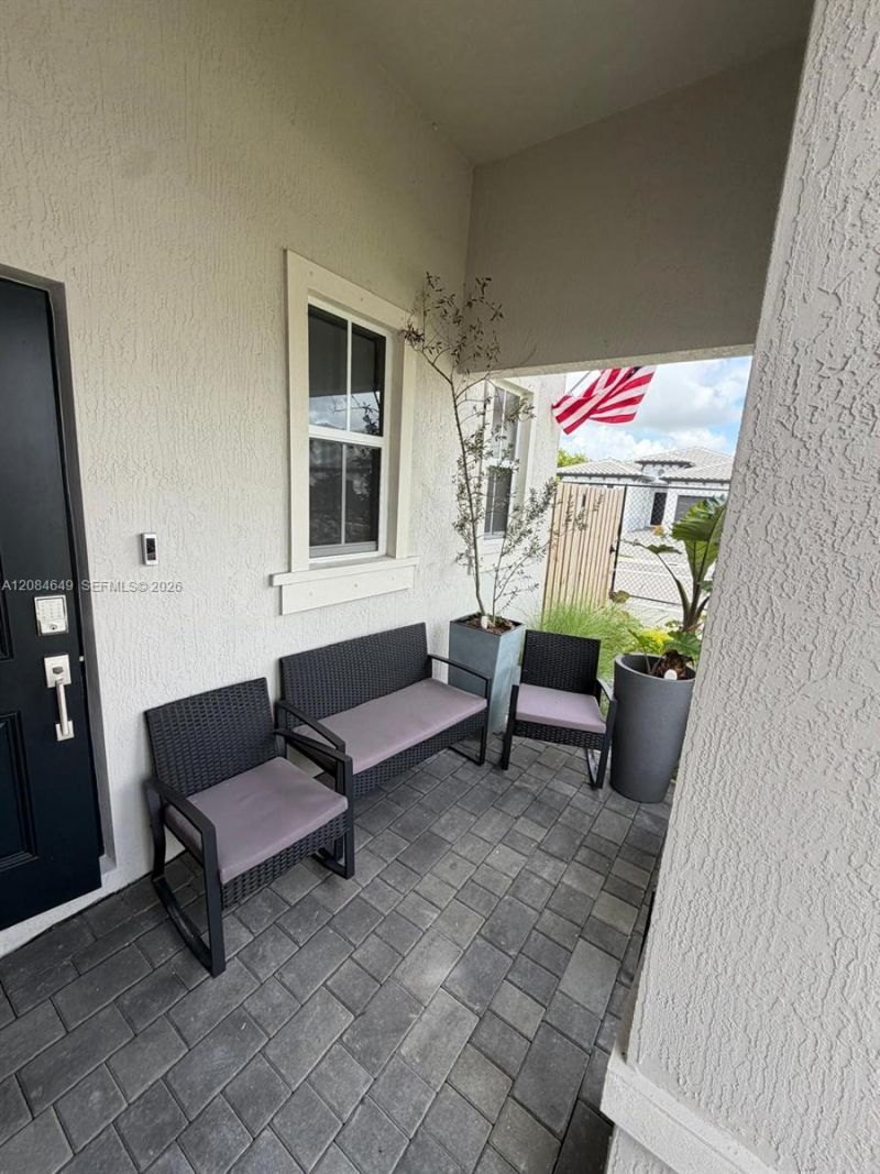 2618 SE 9th St , Homestead, FL 33035 Photo