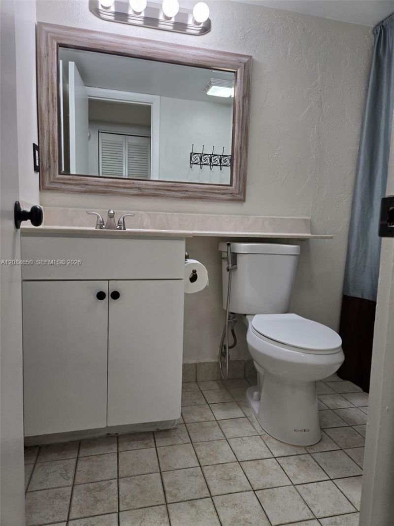14321 N Kendall Dr, Unit 210F, Miami, FL 33186 Photo