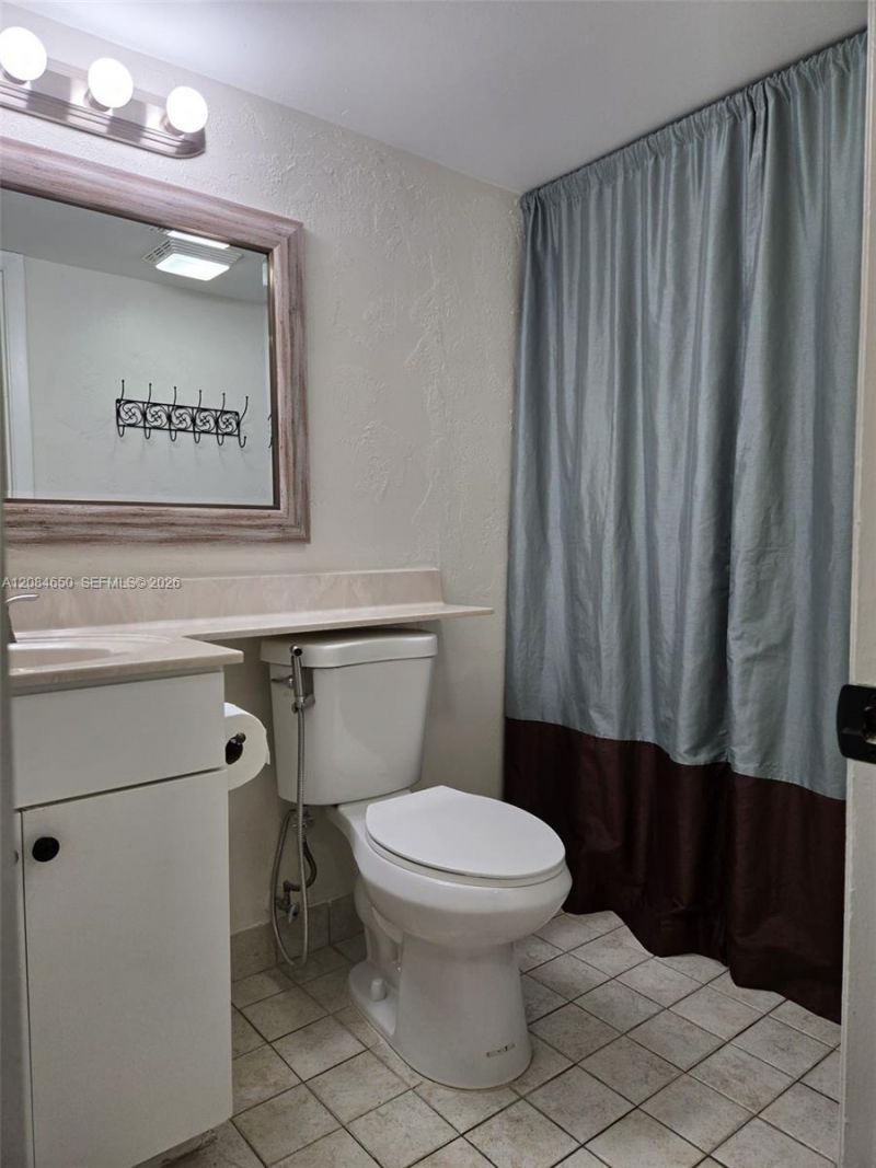 14321 N Kendall Dr, Unit 210F, Miami, FL 33186 Photo