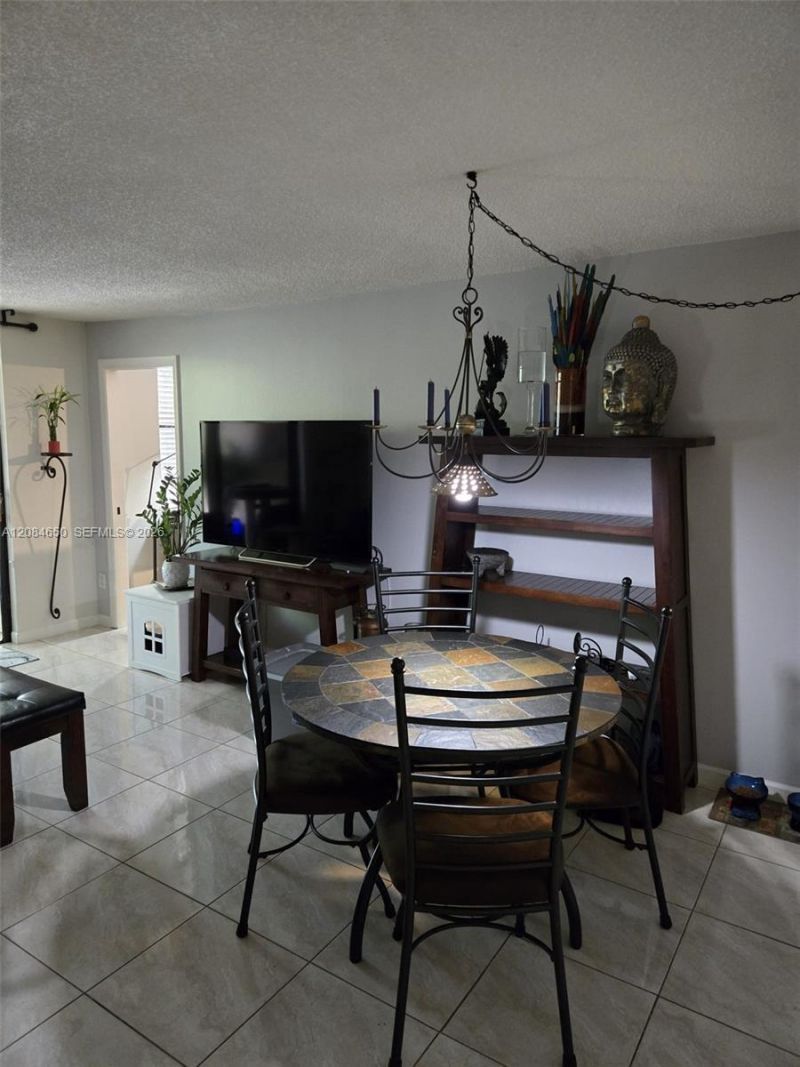 14321 N Kendall Dr, Unit 210F, Miami, FL 33186 Photo