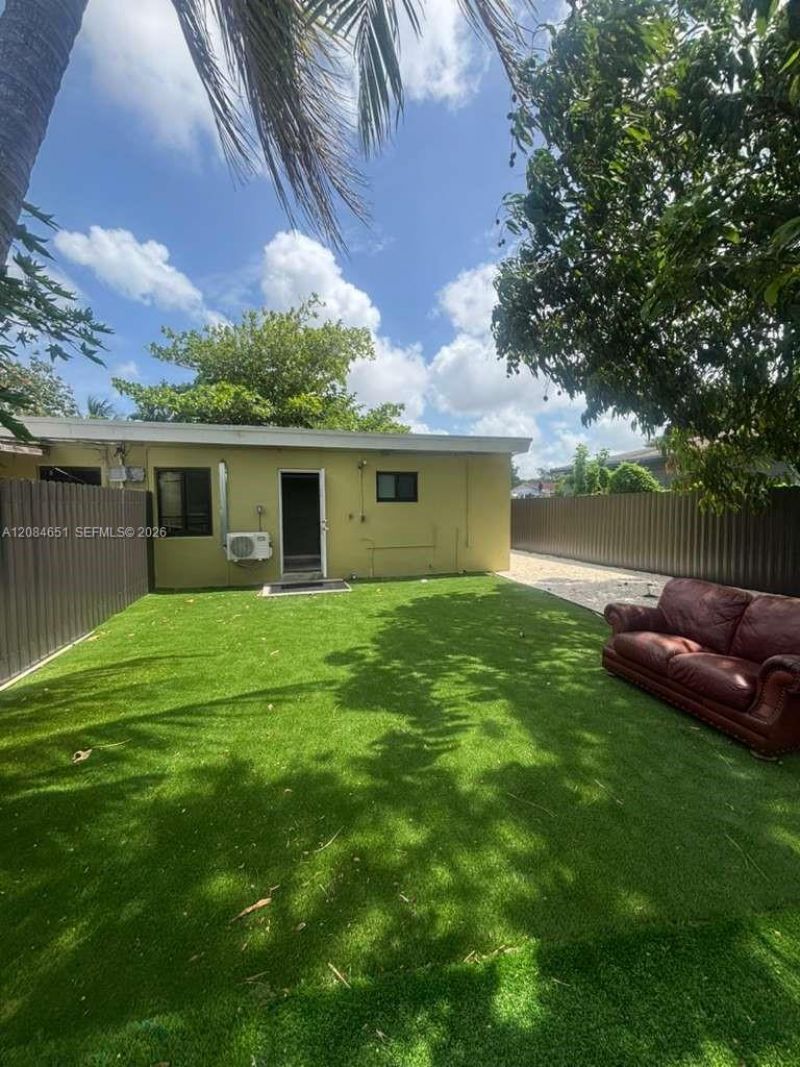 1167 NW 112th St , Unit A, Miami, FL 33168 Photo
