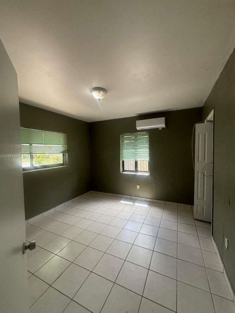 1167 NW 112th St , Unit A, Miami, FL 33168 Photo