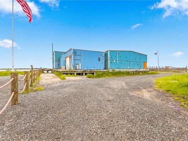 8251 REDFISH Street, Chauvin, LA 70344