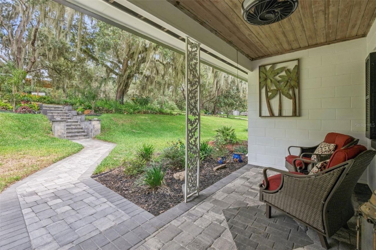 1476 Spring Lake Road, Fruitland Park, FL 34731 Photo