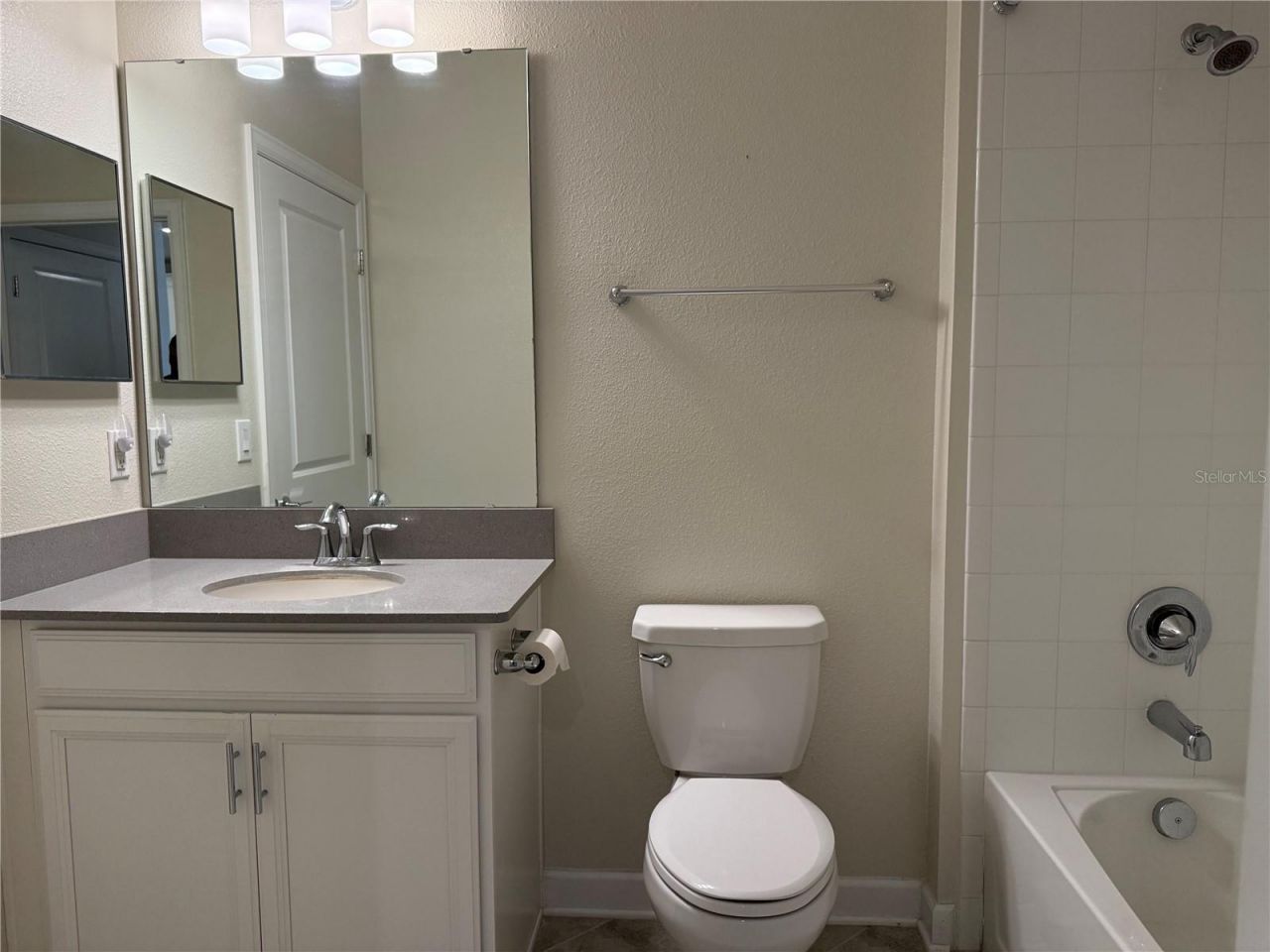 3537 Belland Circle, Unit 9E, Clermont, FL 34711 Photo