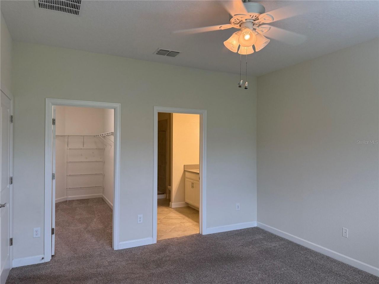 3537 Belland Circle, Unit 9E, Clermont, FL 34711 Photo