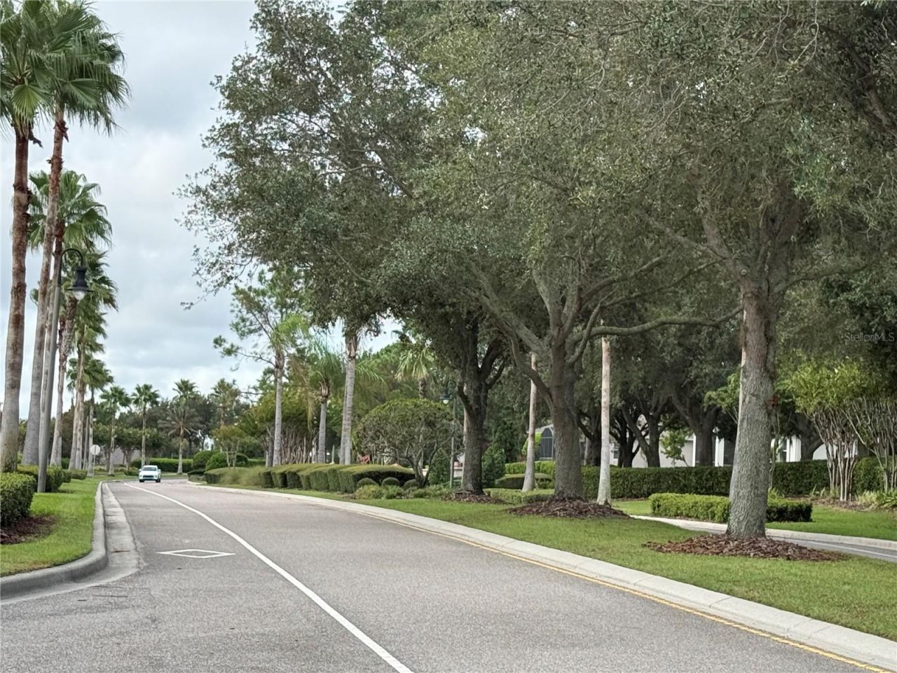 3537 Belland Circle, Unit 9E, Clermont, FL 34711 Photo