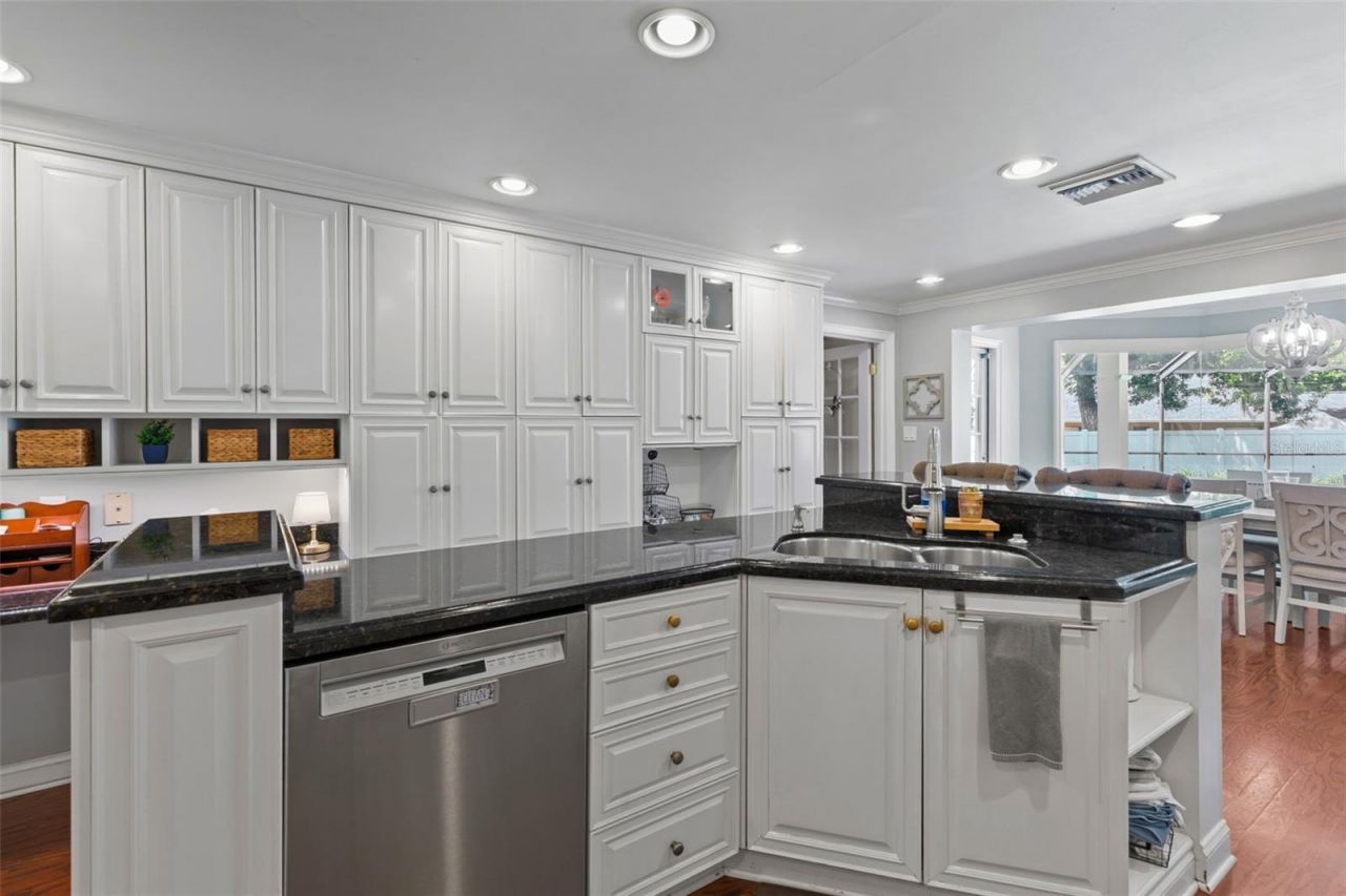 4603 Dogwood Hills Court, Brandon, FL 33511 Photo