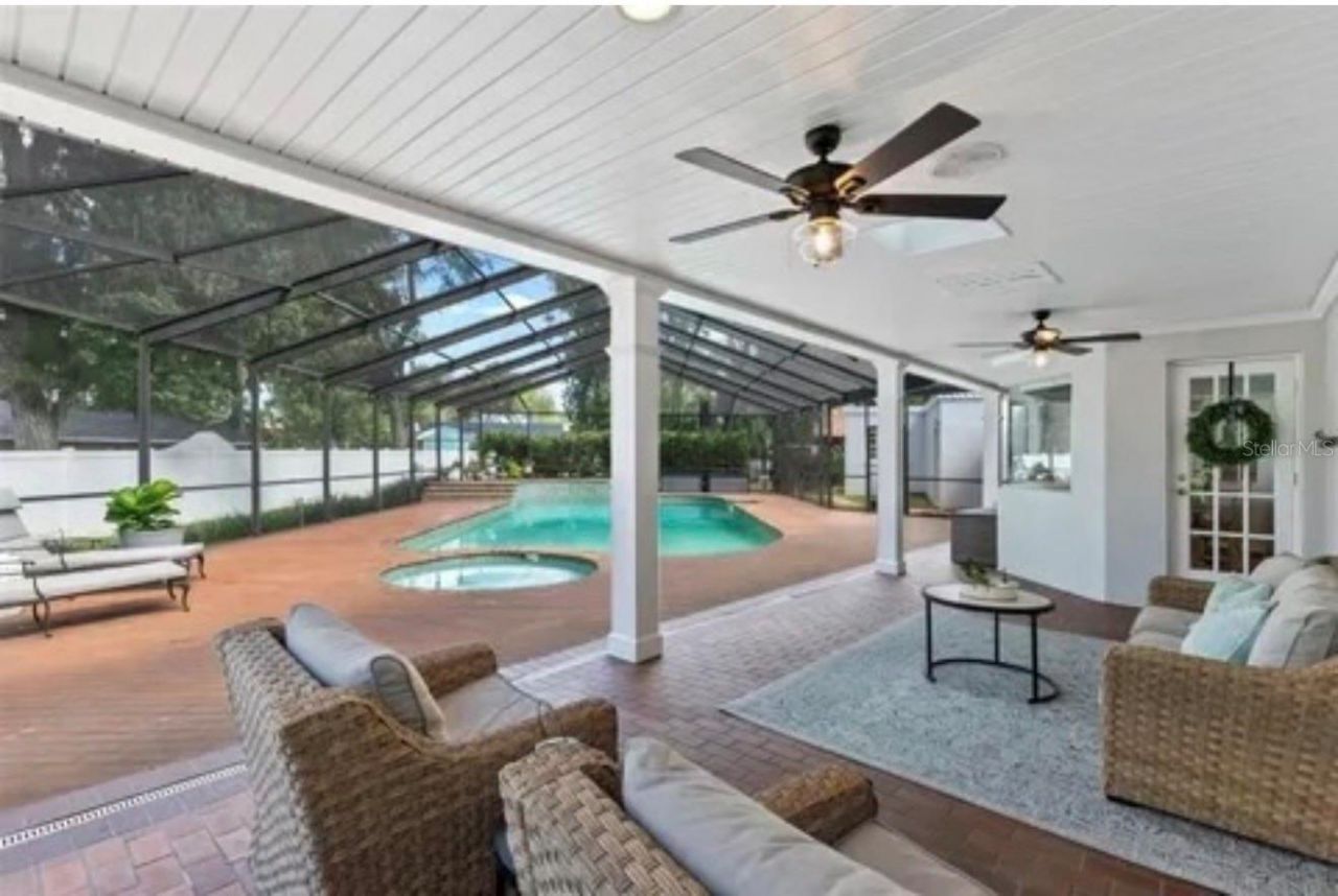 4603 Dogwood Hills Court, Brandon, FL 33511 Photo