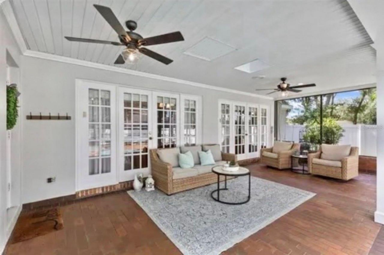 4603 Dogwood Hills Court, Brandon, FL 33511 Photo
