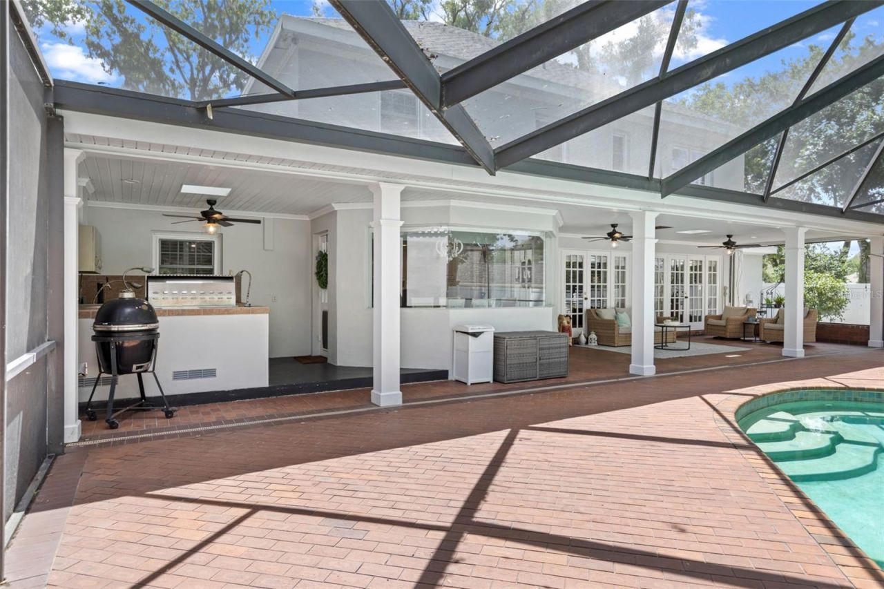 4603 Dogwood Hills Court, Brandon, FL 33511 Photo