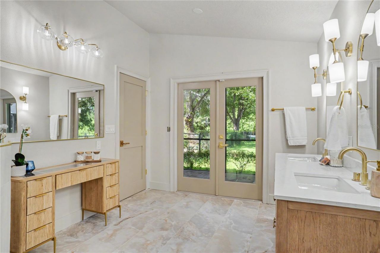 12511 Palomino Court, Tampa, FL 33626 Photo