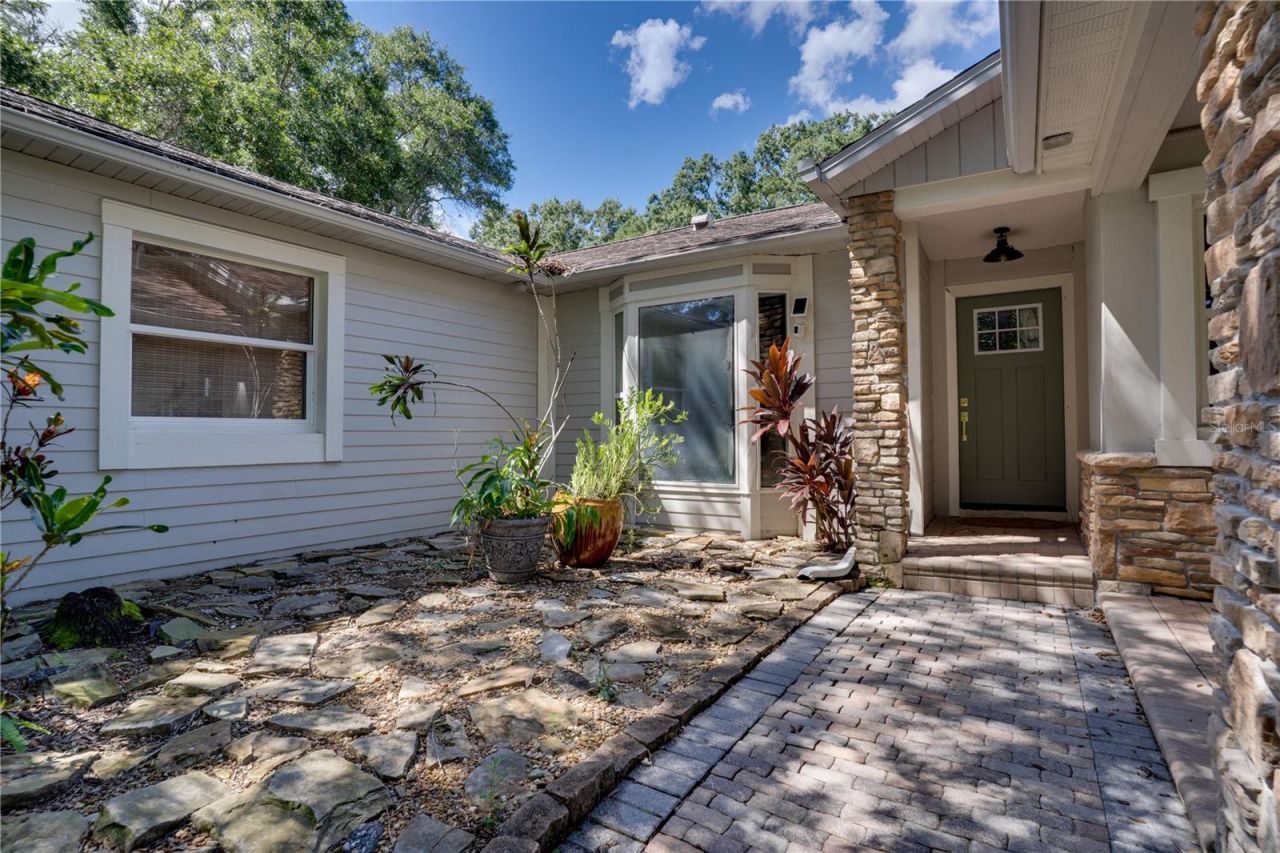 12511 Palomino Court, Tampa, FL 33626 Photo