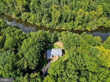 7492 DEVON LANE , MANASSAS, VA 20112