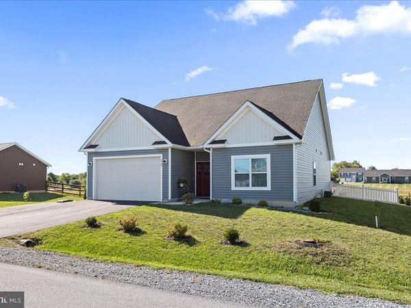 112 PEONEY LANE, BUNKER HILL, WV 25413