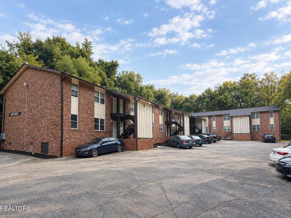 5525 Jacksboro Pike, Knoxville, TN 37918
