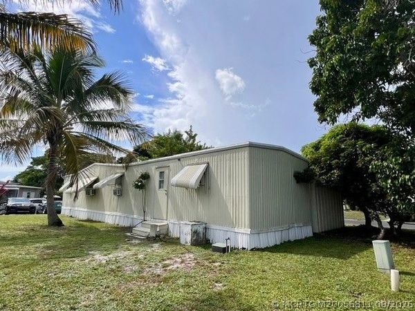 2508 NW 24th Street , Unit 152, Boynton Beach, FL 33436
