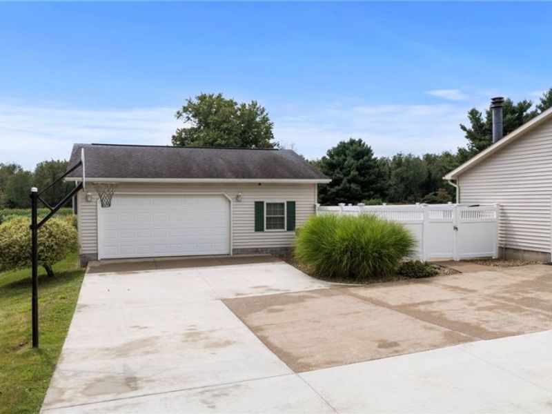 2914 Serfass Road, Clinton, OH 44216 Photo 3