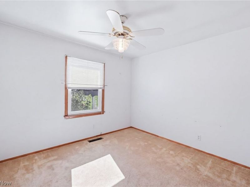 238 Marcia Drive, Austintown, OH 44515 Photo 32