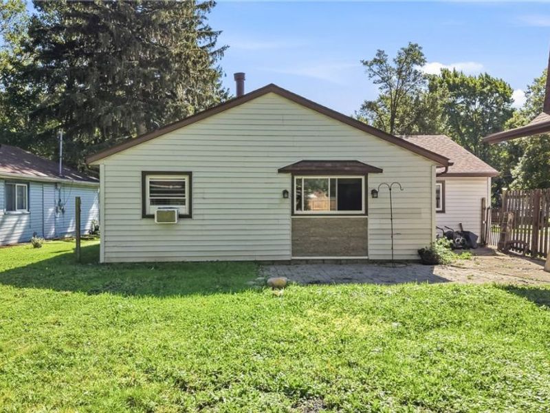 238 Marcia Drive, Austintown, OH 44515 Photo 6