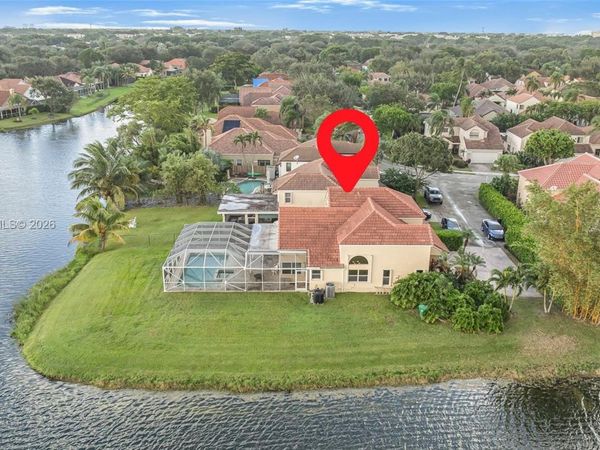 2873 Oak Park Cir, Davie, FL 33328