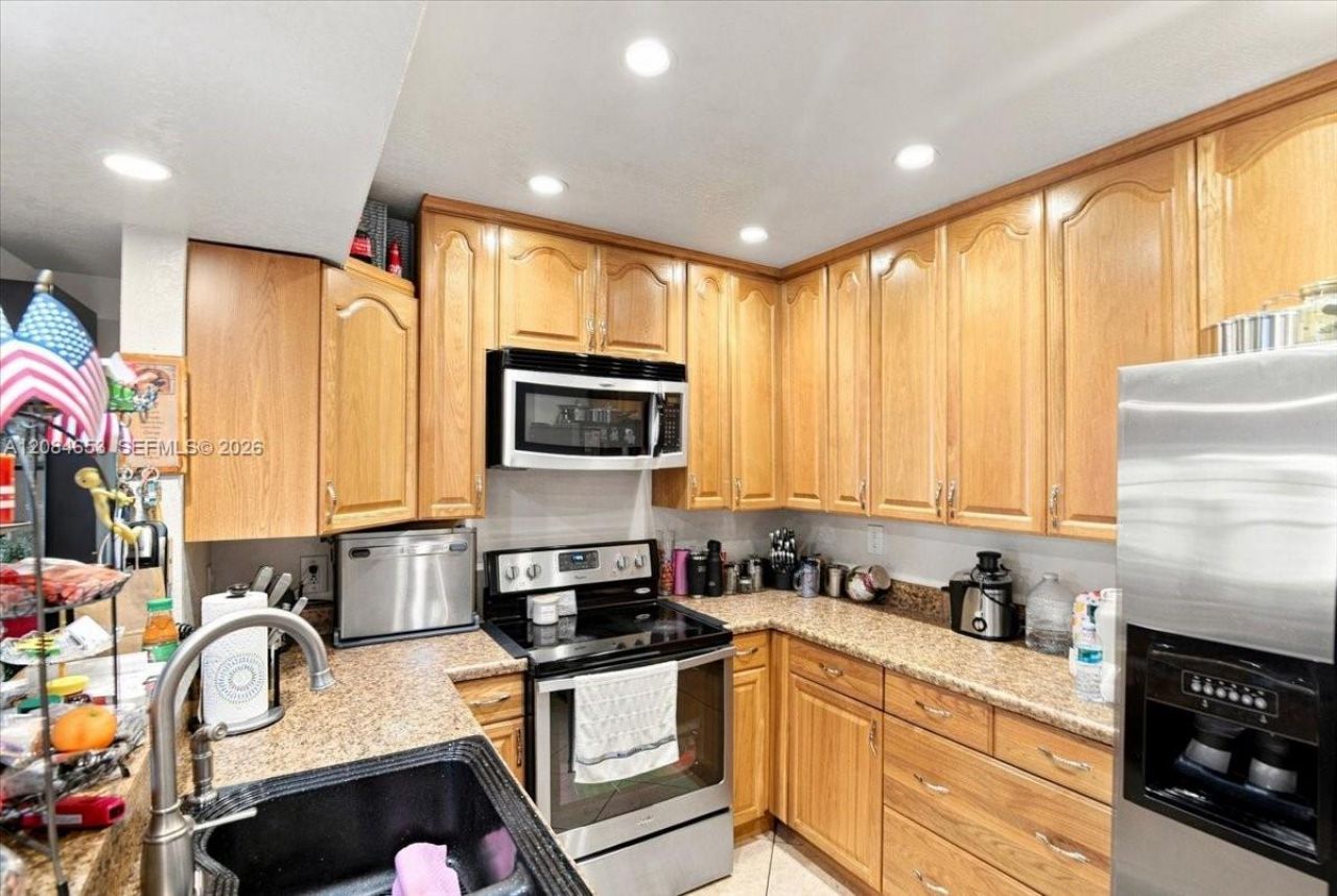 7597 NW 75th Ave, Tamarac, FL 33321 Photo
