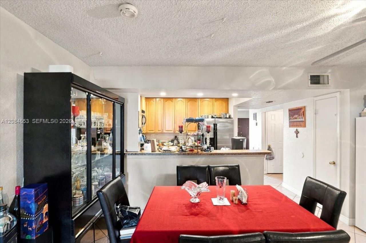 7597 NW 75th Ave, Tamarac, FL 33321 Photo