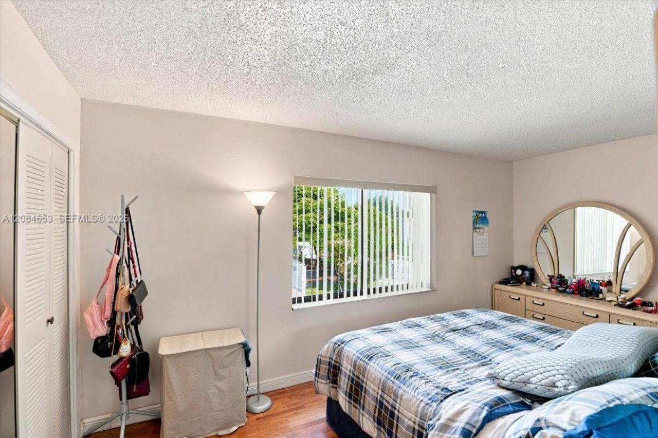 7597 NW 75th Ave, Tamarac, FL 33321 Photo