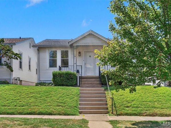 4138 Quincy Street , St Louis, MO 63116