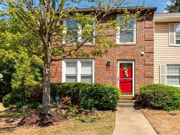 2105 Fairways Court NW, Kennesaw, GA 30144