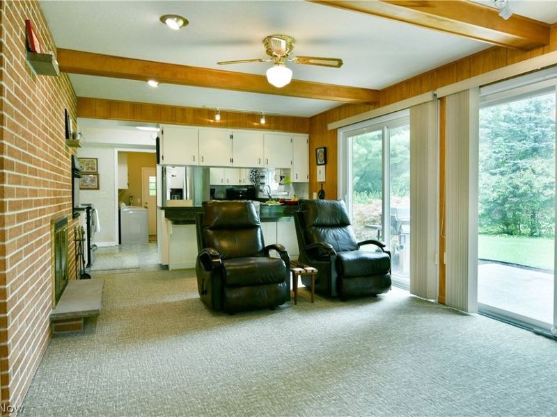 8637 Squirrel Hill Drive NE, Warren, OH 44484 Photo 20
