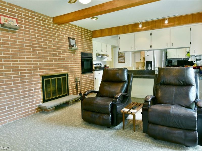 8637 Squirrel Hill Drive NE, Warren, OH 44484 Photo 21